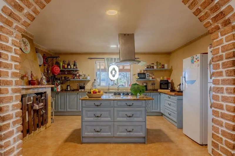 Finca Rústica en Venta en Mallorca 4 Dormitorios Piscina