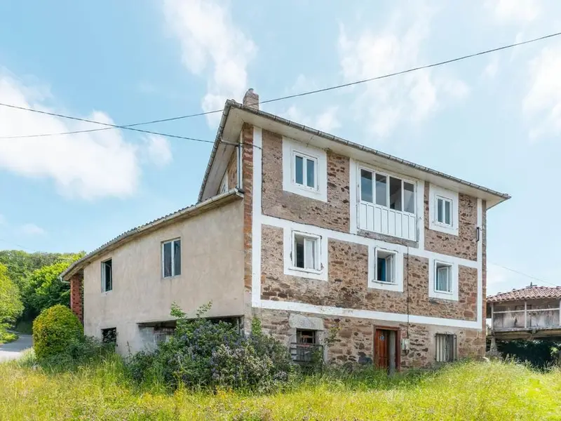 Chalet en venta en Troncedo Asturias