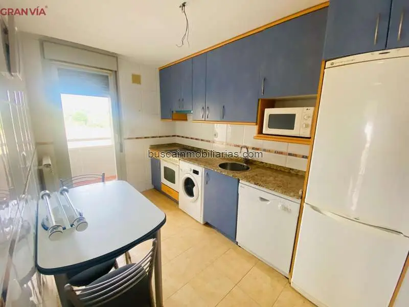 Piso en Venta en Varea Logroño 3 Dormitorios Garaje y Piscina
