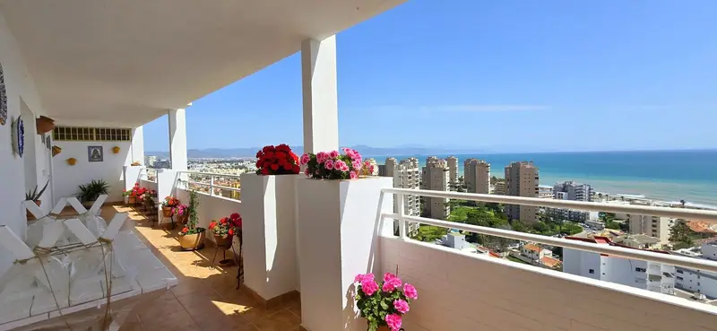 Piso 4 Dormitorios Torremolinos Vistas al Mar Reforma
