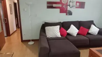 Apartamento Amueblado en Varea 2 Dormitorios Garaje