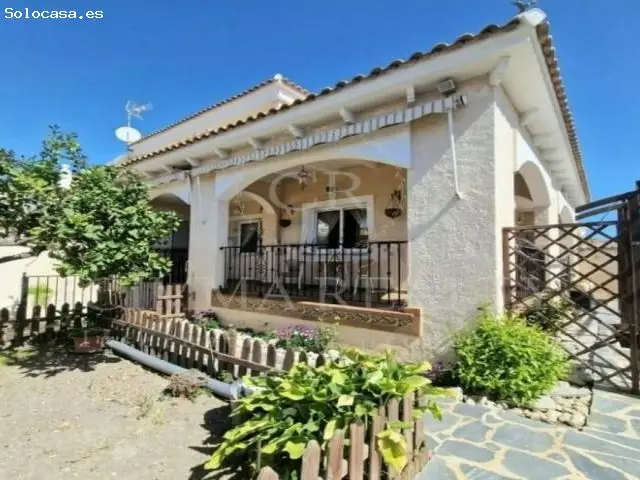 Chalet Adosado en Venta La Nucia