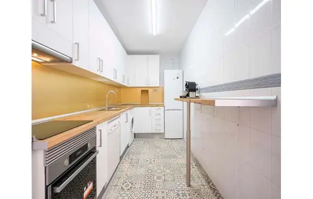 Habitaci	ón 293m	² Madrid Estancia Media Larga