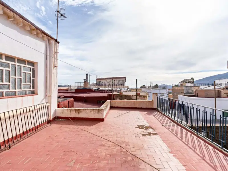 Casa en venta en Dalías