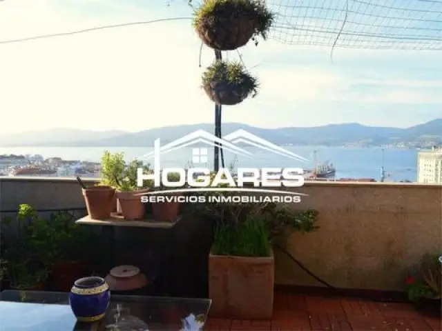 Dúplex Ático de Lujo en Vigo con Vistas al Mar