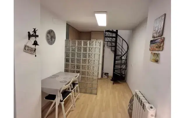 Estudio 40m² en Can Serra Barcelona Amueblado Todo Incluido