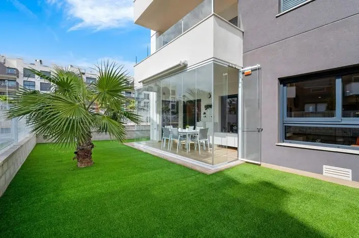 Apartamento 2 Dormitorios Villamartin