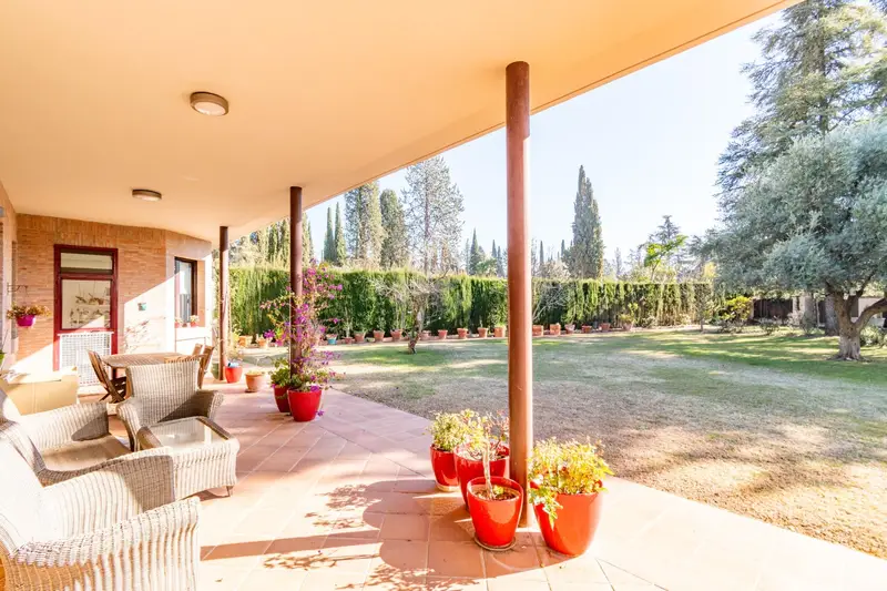 Venta Casa 8 Habitaciones Albolote Lujo Gran Jardin Piscina