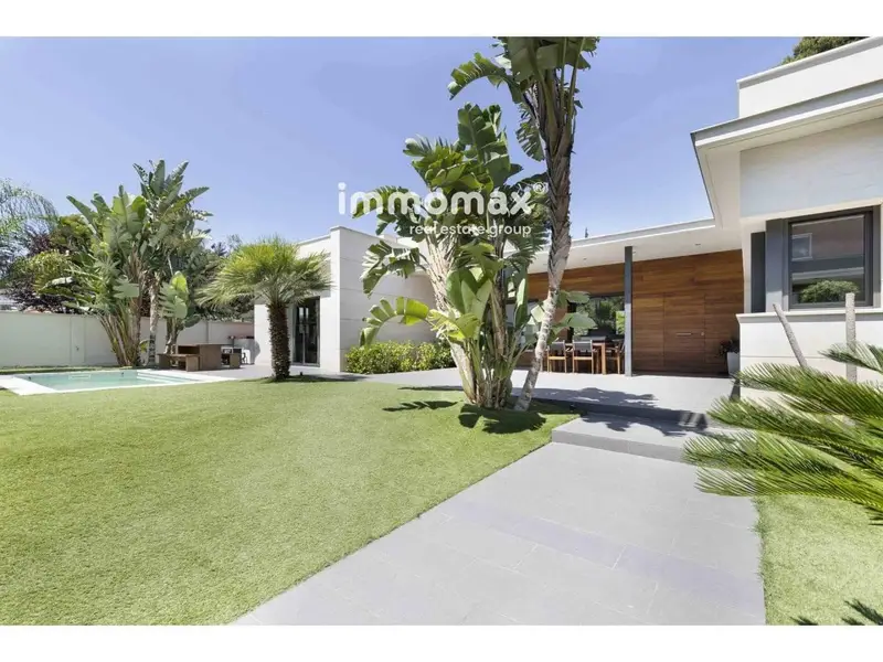Chalet en Venta Montemar Castelldefels 820m2
