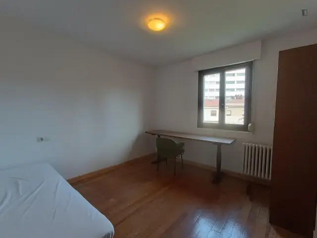 Habitacion Individual Pamplona Centro