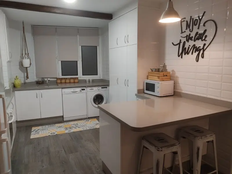 Venta Piso 3 habitaciones San Isidro Almansa