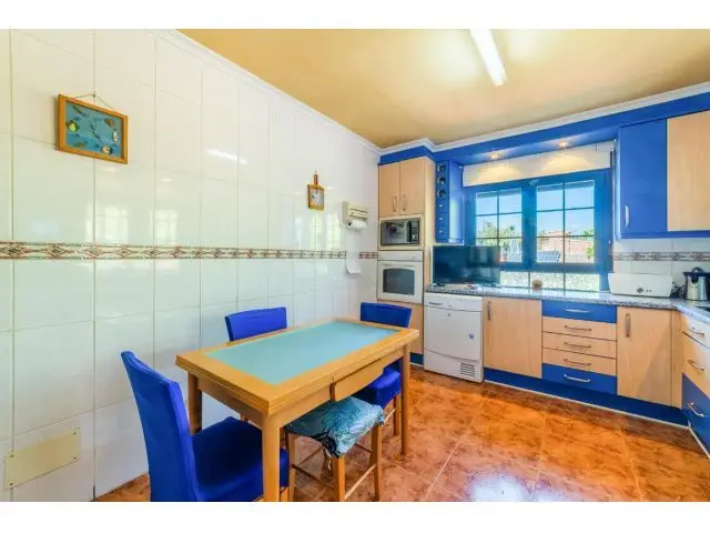 Chalet Independiente 370m2 Fuentenovilla 4 Dormitorios 4 Baños Piscina