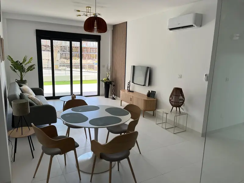 Apartamento 2 Dormitorios San Miguel Salinas
