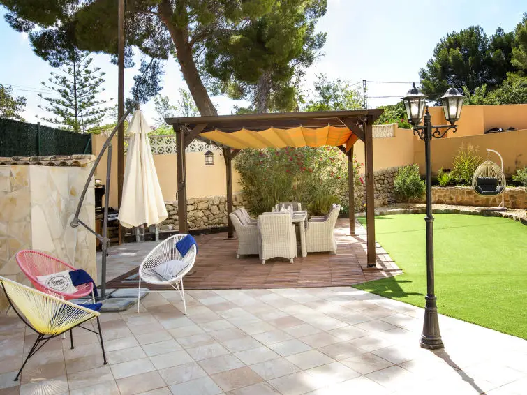 Casa Villa 2 Dormitorios Alquiler Denia Espa	
	
	
	
a