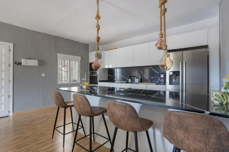 Casa Rural 5 Dormitorios Albatera Espa	
	
	
	
a