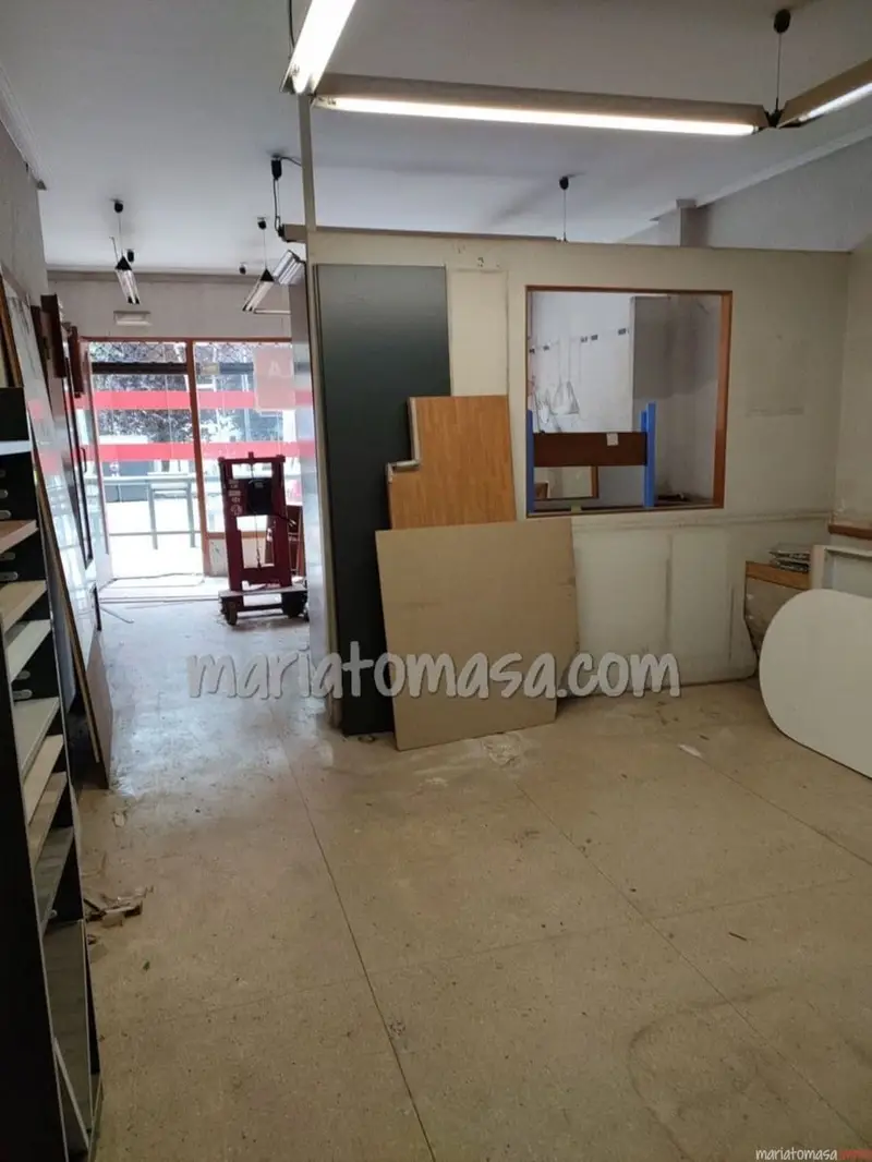 Local Comercial 256m2 Bilbao  Almacén  Negocio  Reforma