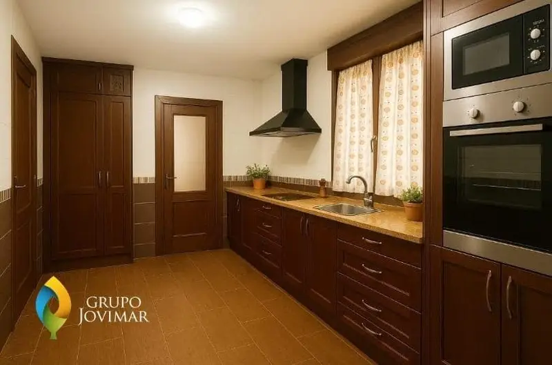 Piso en venta Guadix 4 dormitorios 2 baños terraza solarium