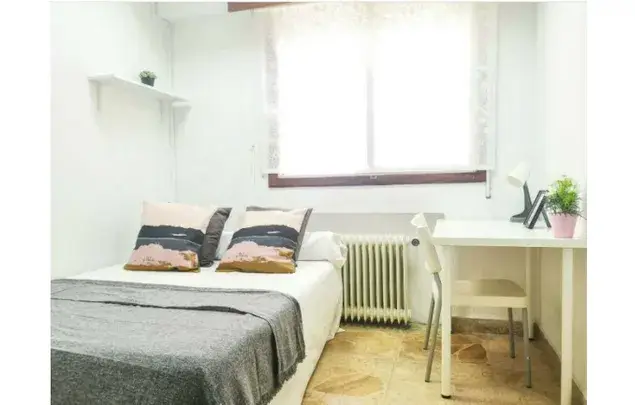 Habitacion 220m2 Madrid Alquiler 4 18 Meses