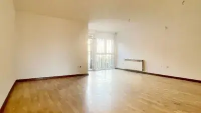 Casa pareada en venta en Avenida de Castilla y León, 25