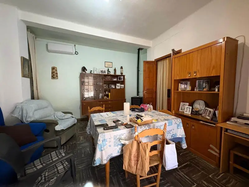Casa en Venta Cheste 5 Dormitorios Gran Garaje Reforma