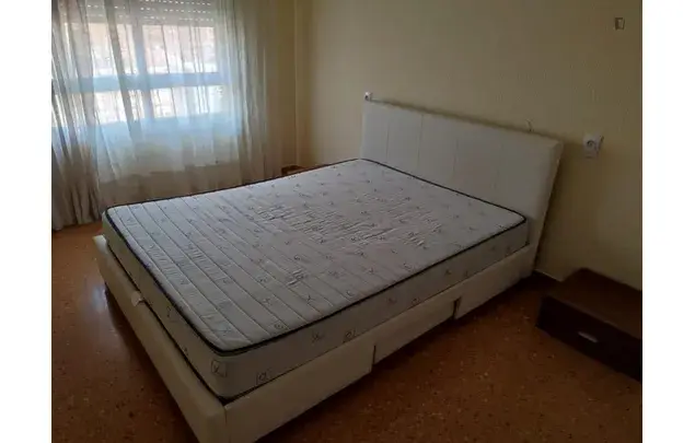Alquiler Apartamento 3 Dormitorios Castelló de la Plana 3-24 Meses