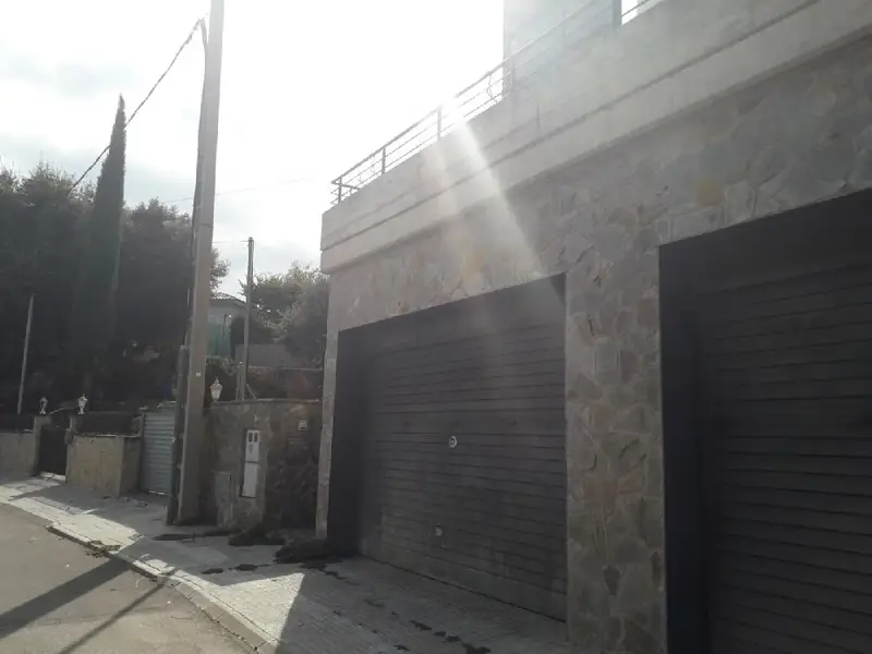 Venta Casa de 4 habitaciones en Pedrasanta, Sentmenat - Ref: R356