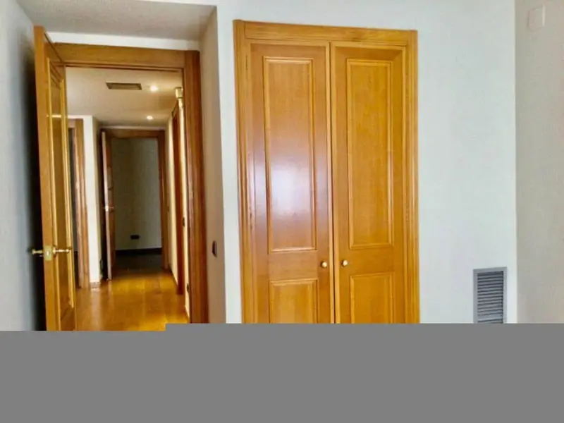 Piso en venta en Colón Valencia 269m2 5 dormitorios 3 baños ideal inversores
