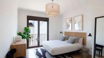 Casa Adosada en Venta en Estepona 254m2 3 Habitaciones 3 Baños