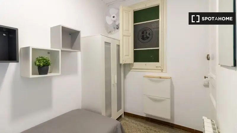 Apartamento 9 Dormitorios 4 Ba
 os Barcelona