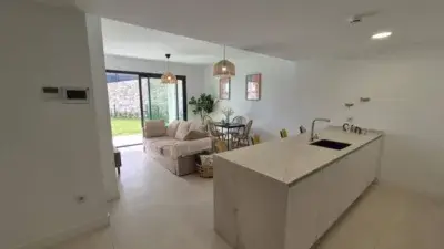 Apartamento en venta en El Higueron Fuengirola