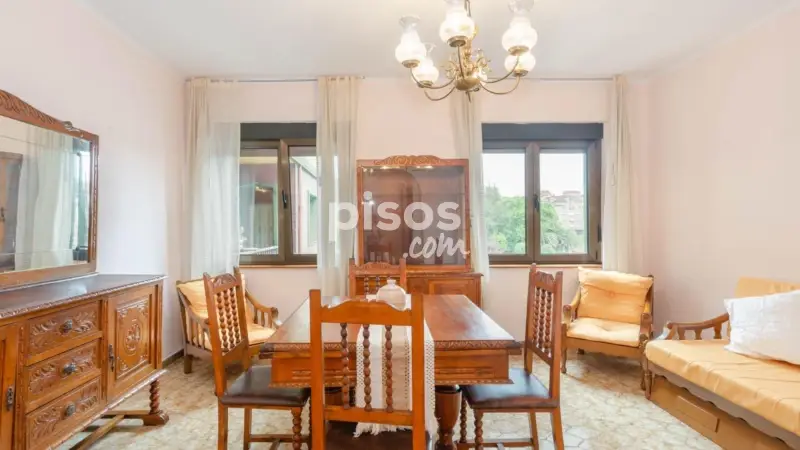 Piso en Venta en La Felguera 65m2 3 Habitaciones