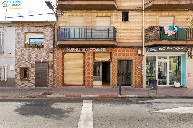 Venta Local Comercial en Armilla Centro 60m2