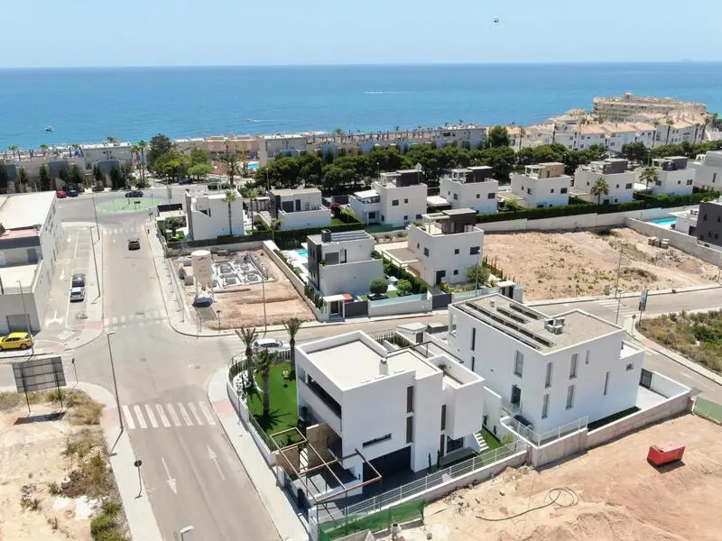 Villa de Lujo en Orihuela Costa 4 Dormitorios Piscina Privada