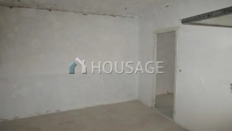 Casa en venta en Barcelona Roquetes para reformar 67m2