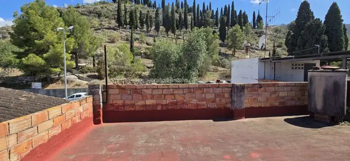 4 Bed Townhouse for sale