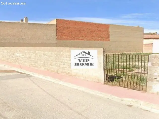 Solar Urbano en Pozo Ca
ada Mas de 700m2