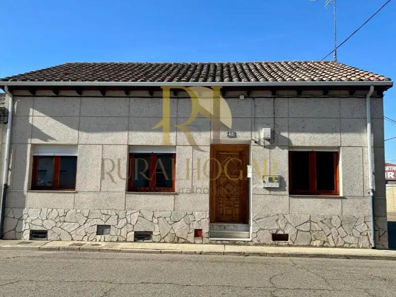 Venta Casa con trastero en Veguellina de Orbigo