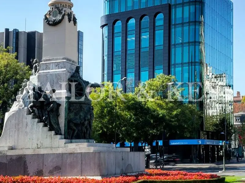 alquiler Oficina en Almagro, Chamberí (02.6 OR)- Globaliza