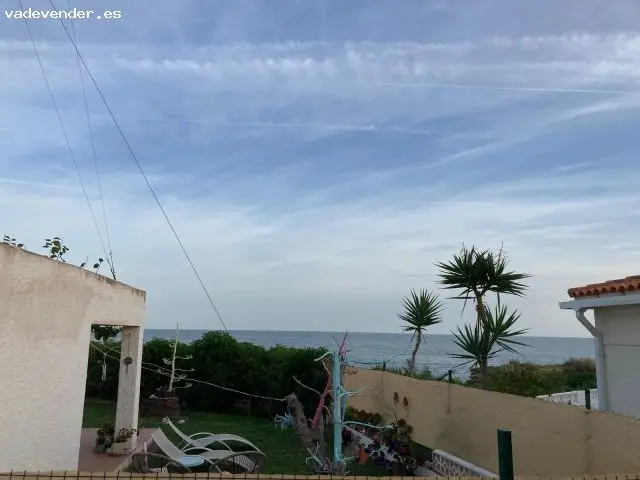 CHALET CON VISTAS AL MAR RECIEN REFORMADO EN COSTA NORTE Vinaròs