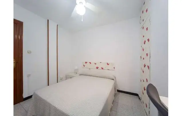 Alquiler de Habitacion en Granada Barrio de Beiro