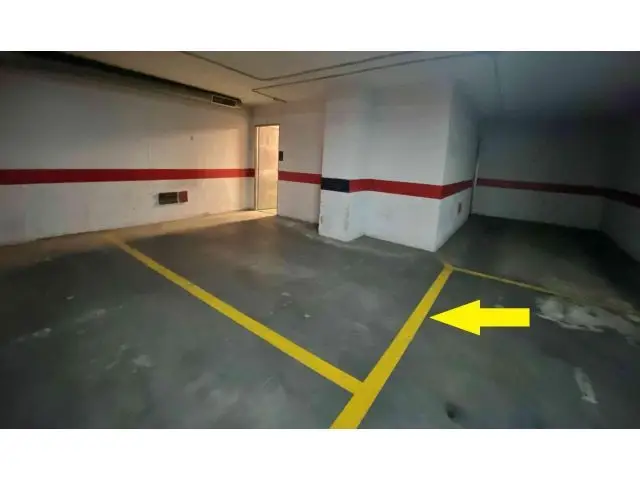 Plaza Garaje Trastero Zona Centrica Comodidad Seguridad