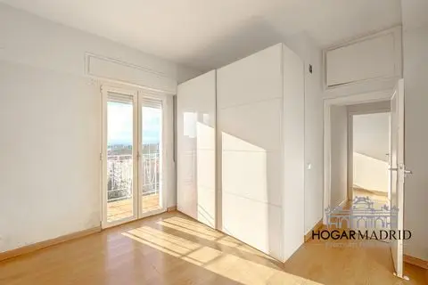 Ático con Vistas Espectaculares en Chamartín Planta 13