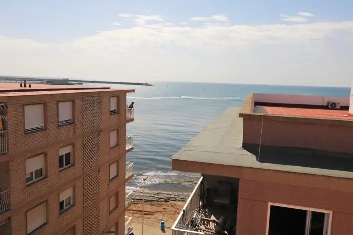 Atico 3 Dormitorios Playa Los Naufragos Torrevieja