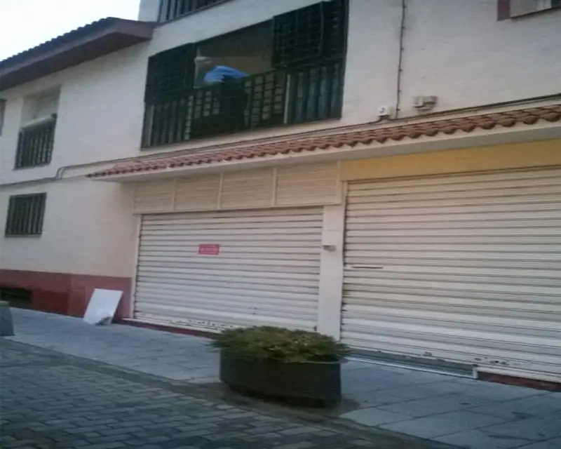 Garaje de 224.5 m² en Albolote