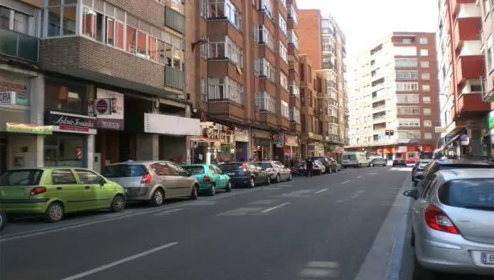 Local en Venta 847m2 Valladolid Calle Don Sancho