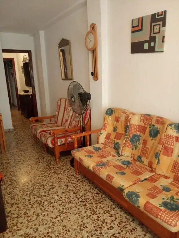 Apartamento 3 Dormitorios Benidorm Centro Renovacion Terraza