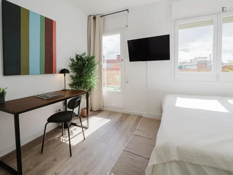 Habitacion Doble con Terraza Privada en Horta Guinardo