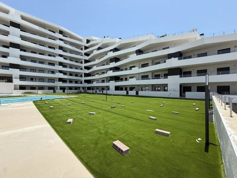 Apartamento 3 Dormitorios San Miguel Salinas