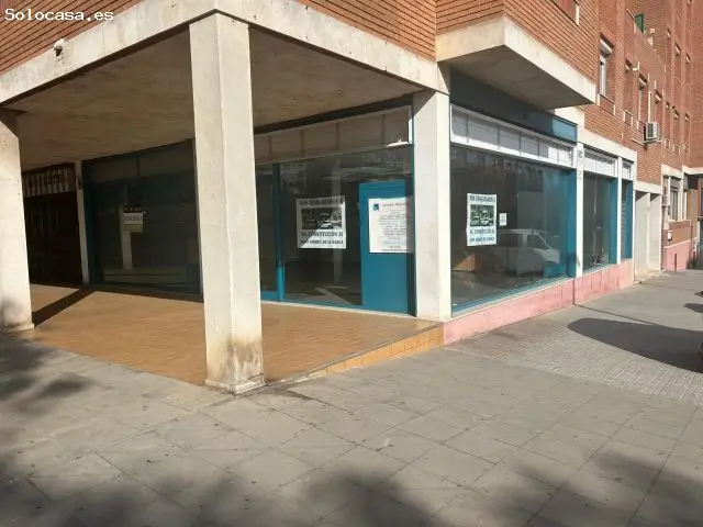 Local en Alquiler Zona Centrica 124m2 Excelente Estado