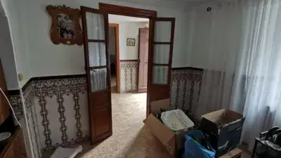 Casa adosada en venta en Muy Próximo Al Colegio de Salesianos